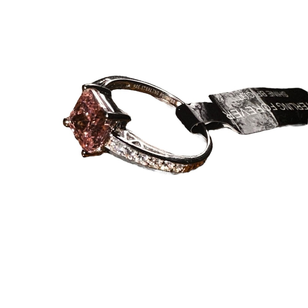 Sterling Silver Ring - Picture 5 of 8